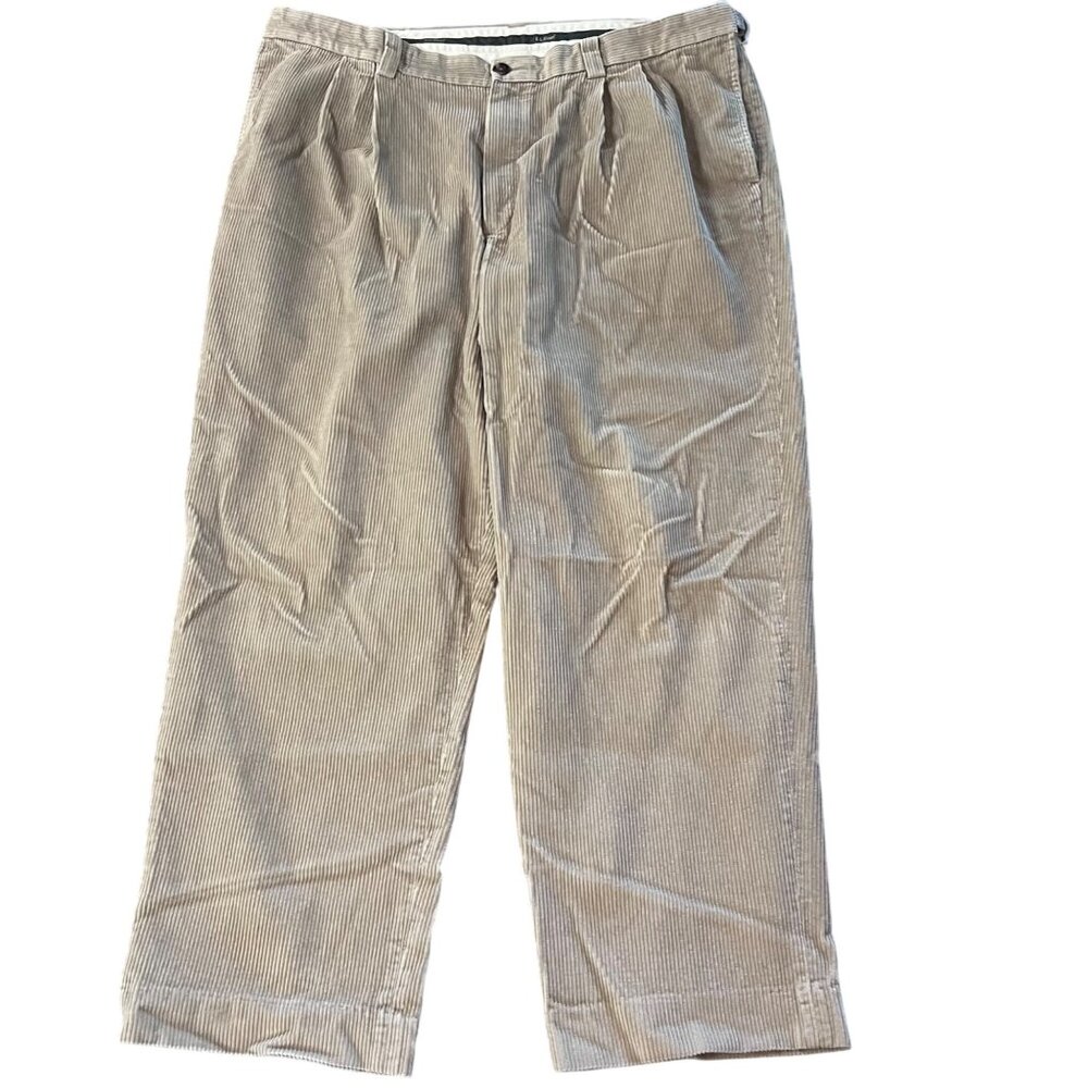 L.L. Bean Mens Beige Comfort Waist Corduroy Pants Casual Size 42X30 100% Cotton